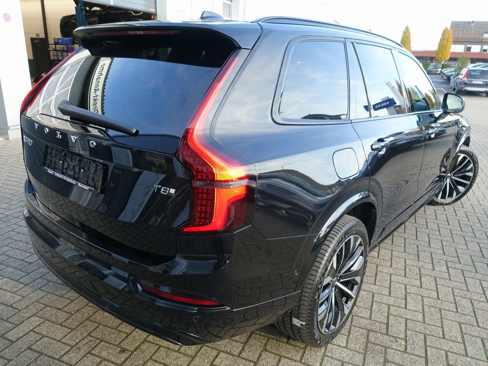Volvo XC90 Plus Dark T8 AWD Plug-in Hybrid/Pano/FourC/