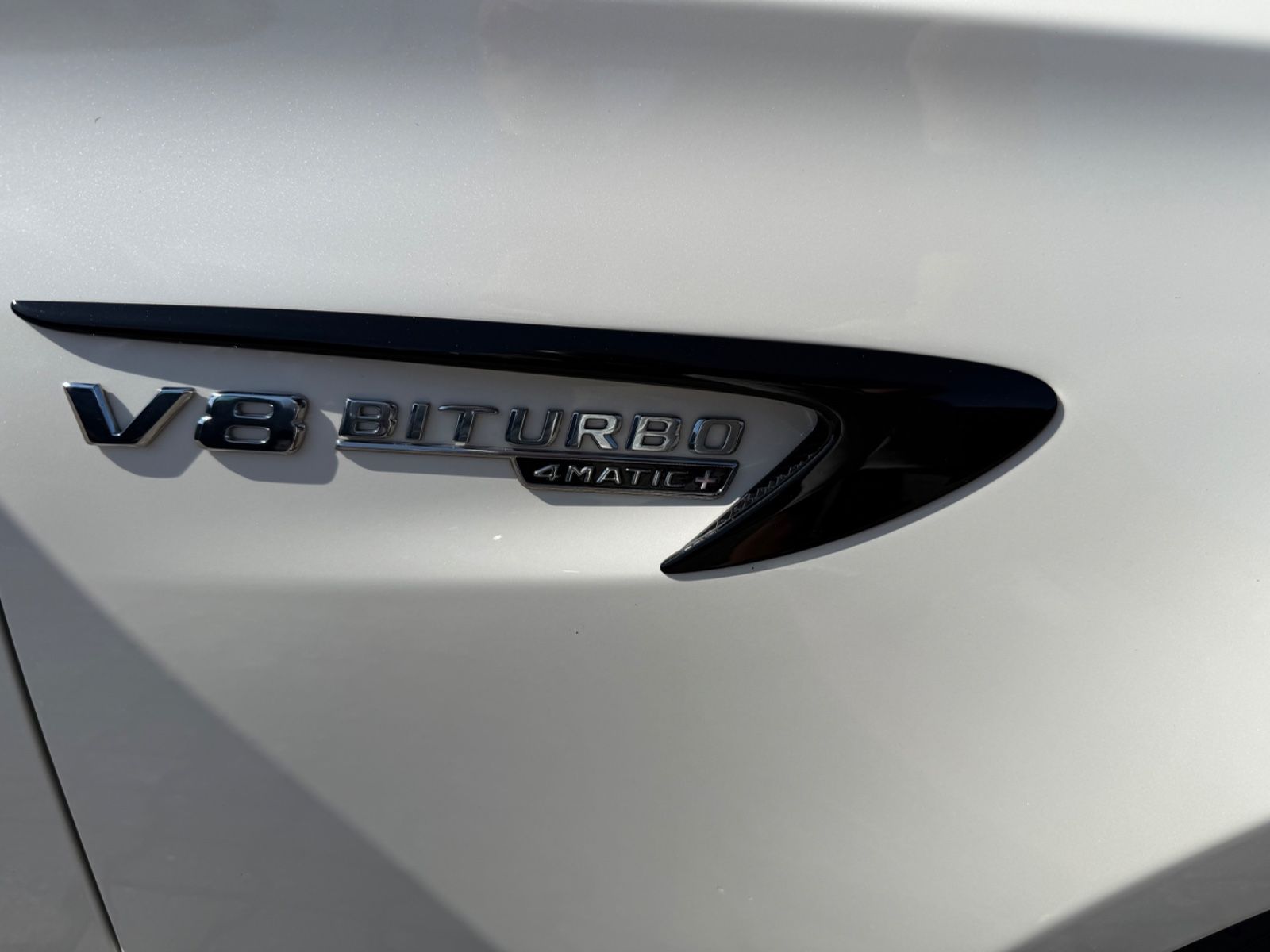 Mercedes-Benz E 63S AMG 4Matic - Samsaru's Car Outlet