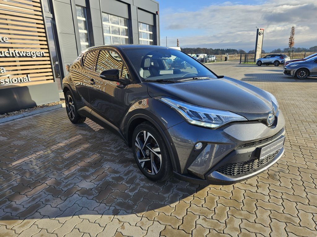 Toyota C-HR Hybrid Team Deutschland