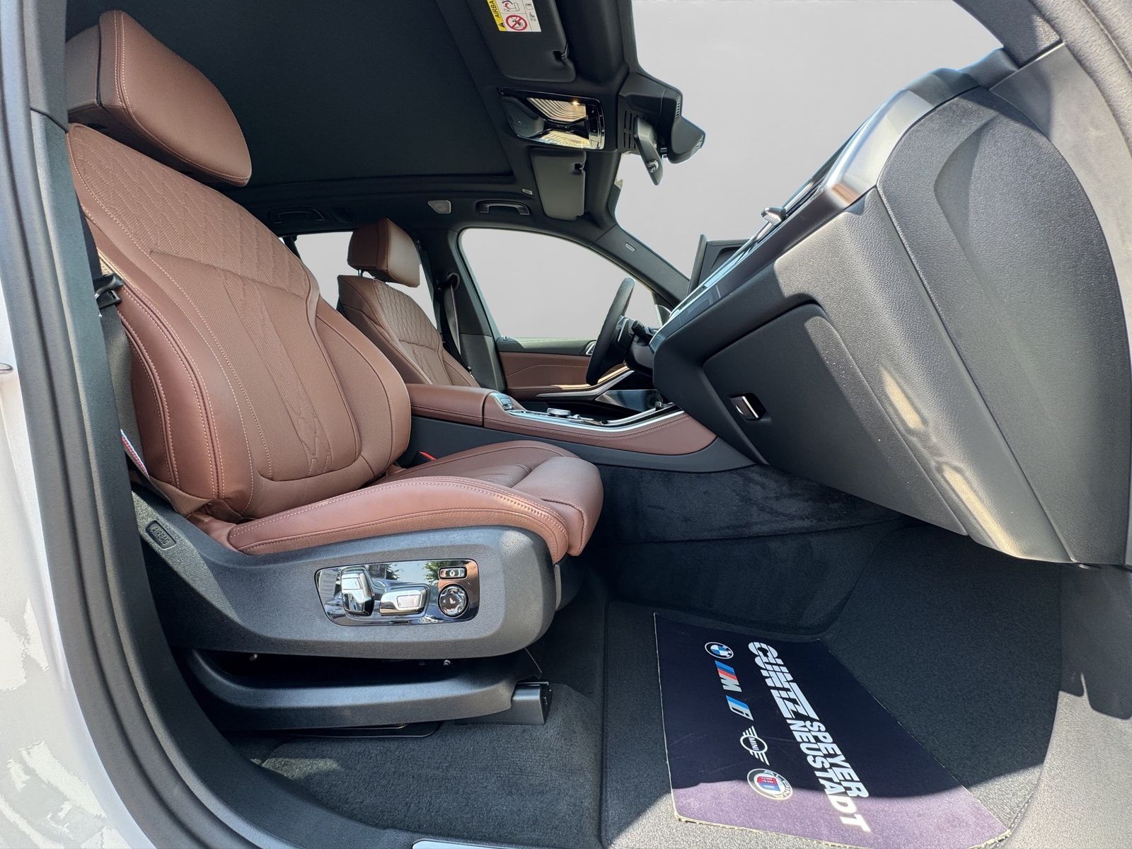 BMW X5 xDrive50e M Sportpaket B&W Surround DAB LED
