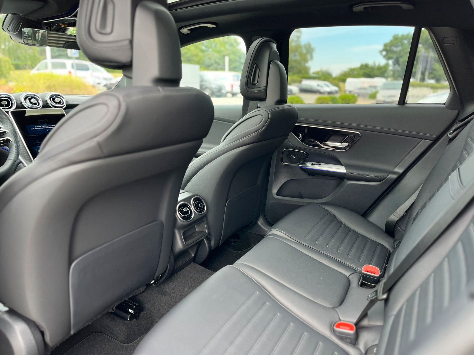 Mercedes-Benz GLC 300 de 4M AMG+Night+AHK+Pano+DigiLight+Distr