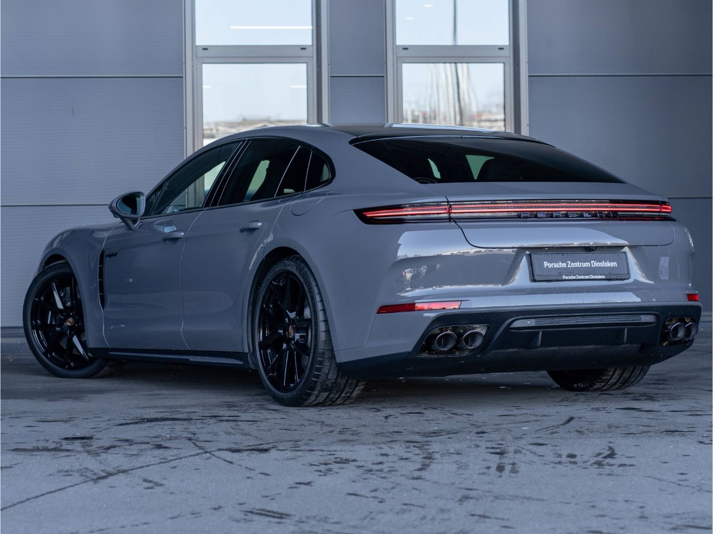 Porsche Panamera 4S E-Hybrid SportDesign HD-Matrix