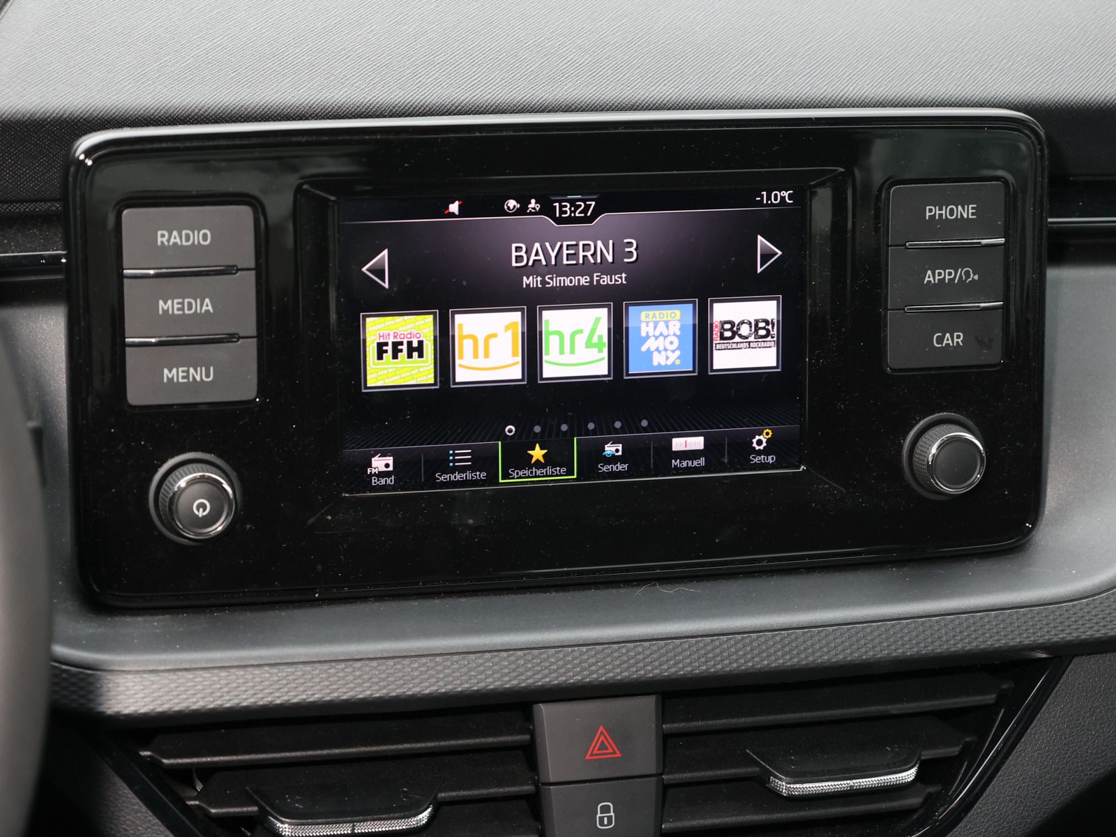 Skoda Kamiq 1.0 TSI Active - Samsaru's Car Outlet