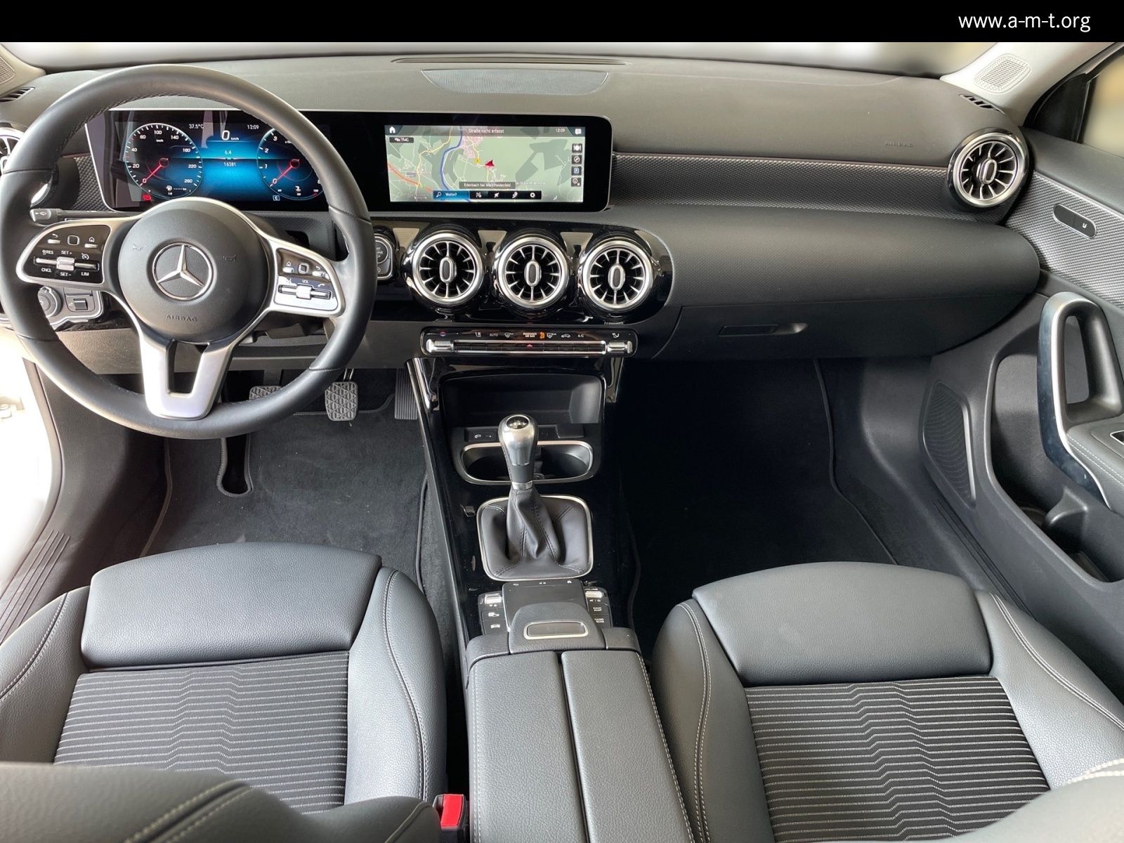 Mercedes-Benz A 180 Progressive - Samsaru's Car Outlet