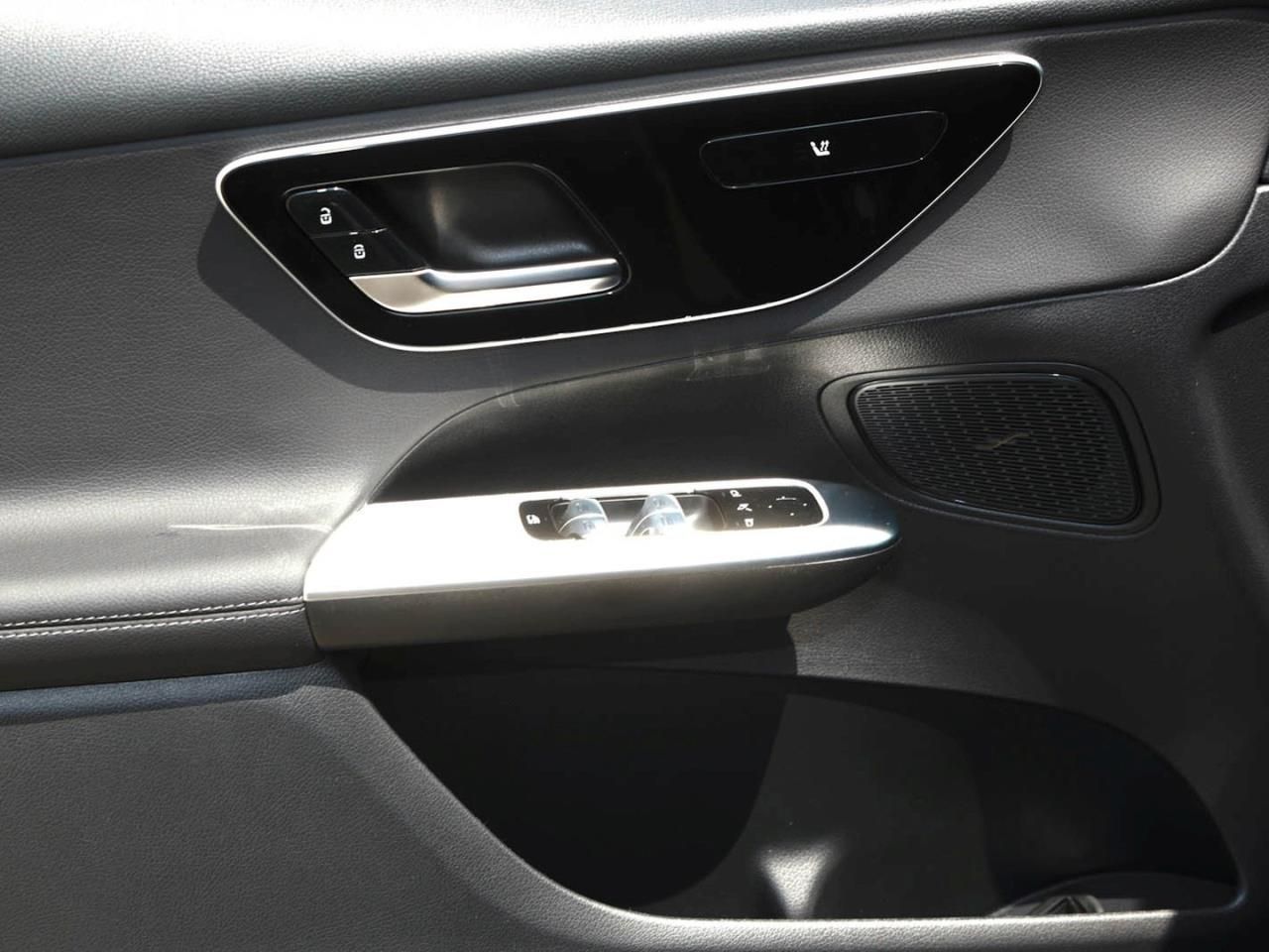Mercedes-Benz GLC 200 d 4MATIC Avantgarde - Samsaru's Car Outlet