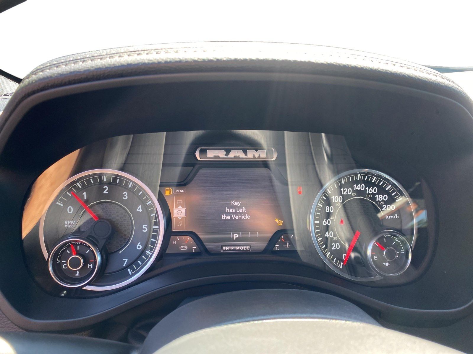 Dodge RAM 1500 Laramie Sport NAP-Bügel*Bakflip