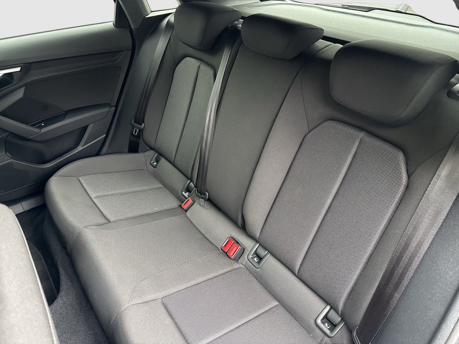 Audi A3 Sportback 40 HYBRID advanced ALU NAVI+ LED