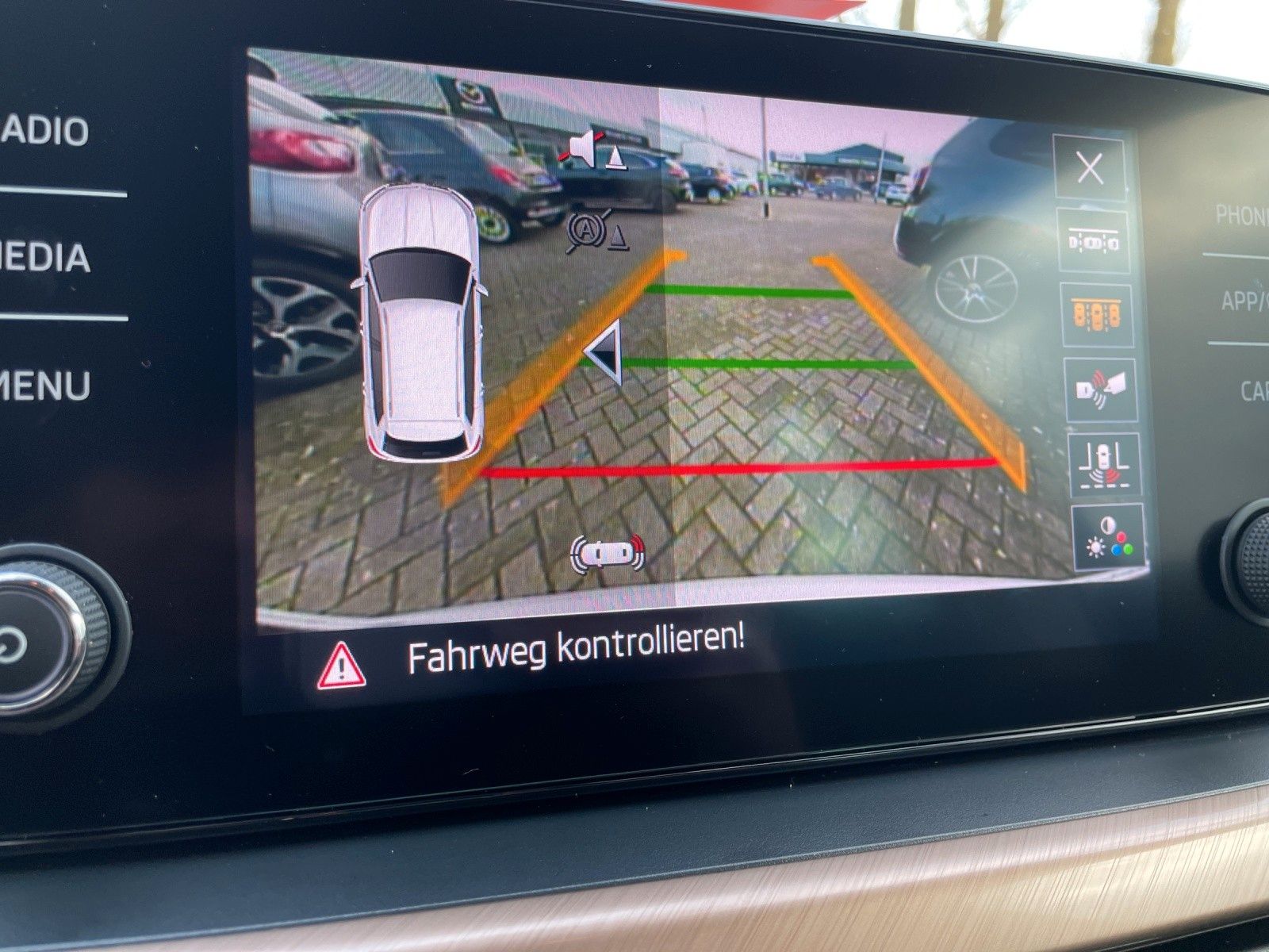 Skoda Kamiq Style 1.0 TSI DSG - Samsaru's Car Outlet