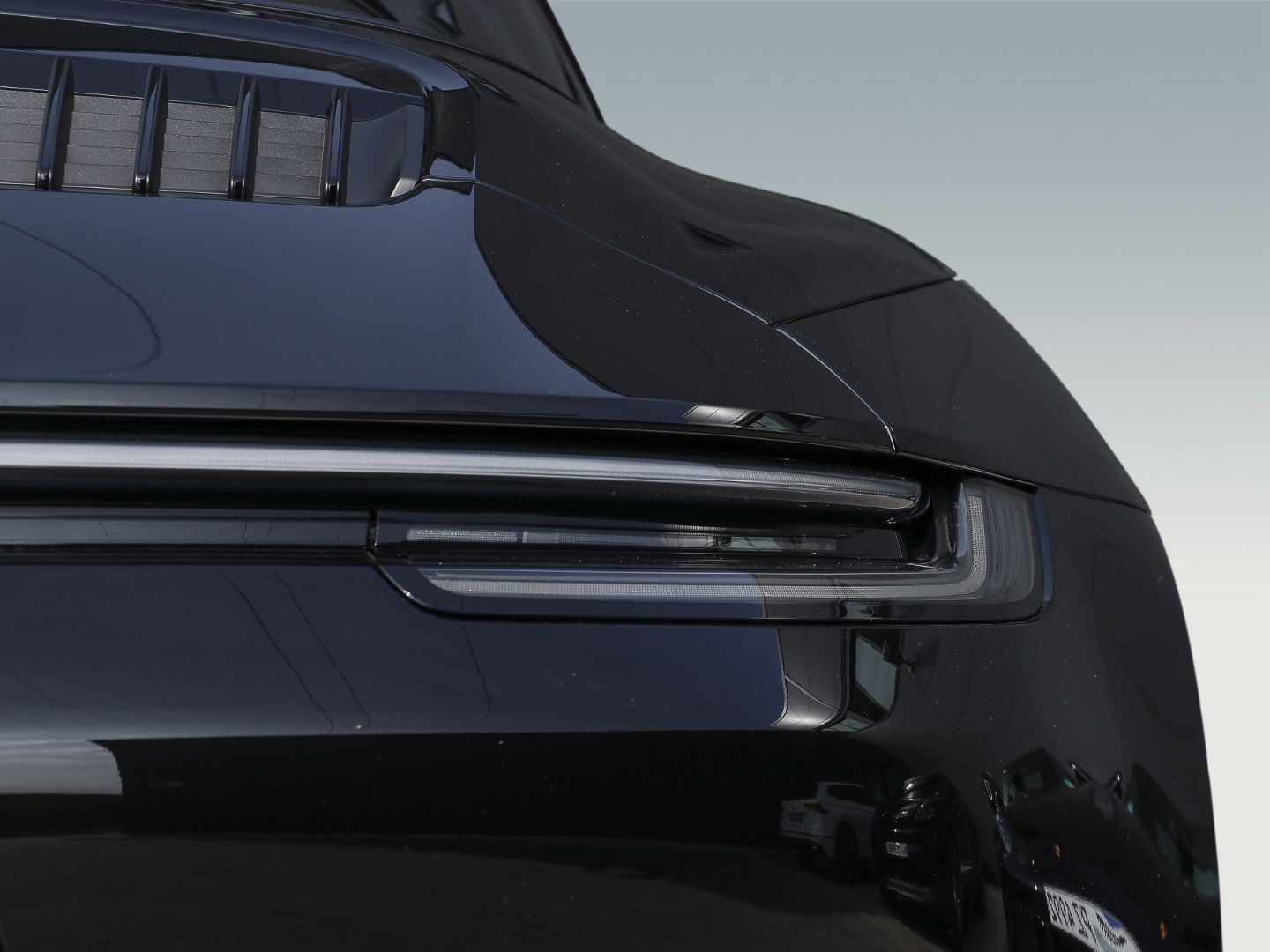 Porsche 992 911 Targa 4 GTS Burmester HA-Lenkung LED