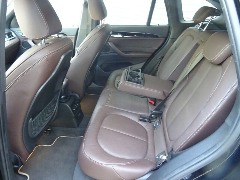 BMW X1 xDrive25e Sport Line - Samsaru's Car Outlet