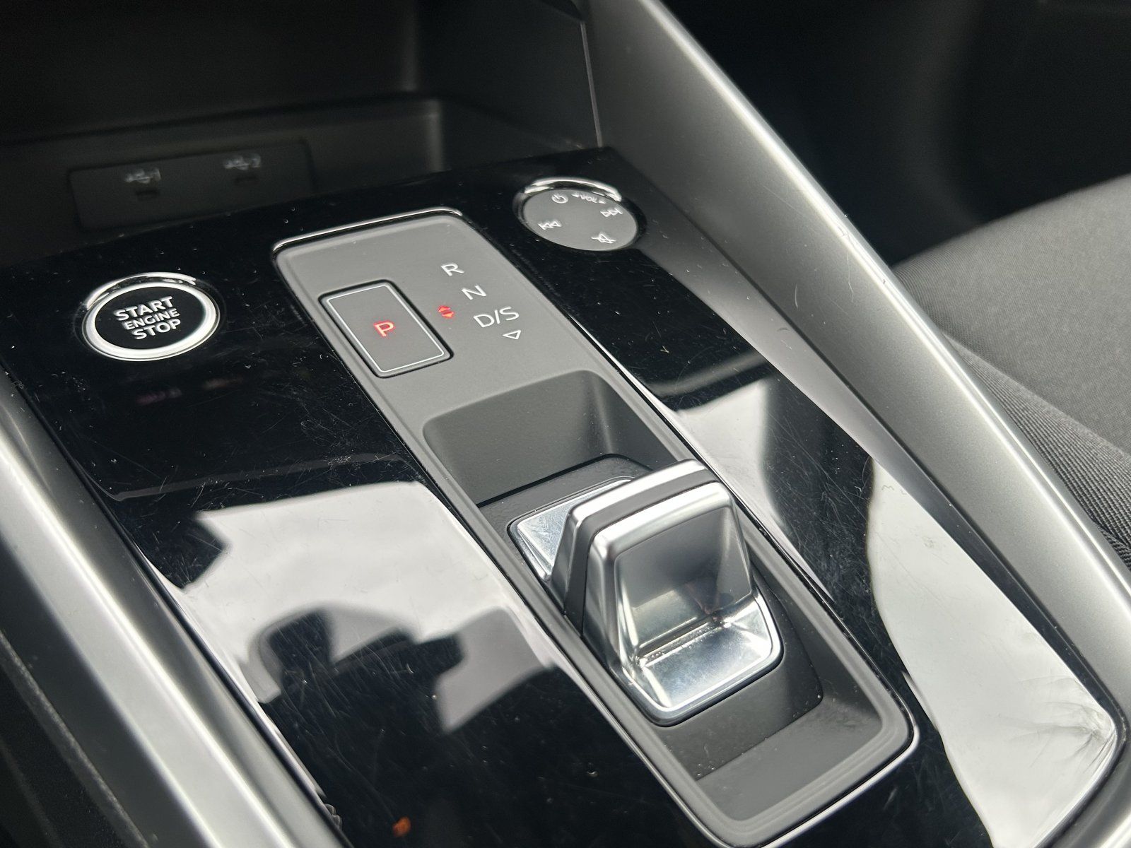 Audi A3 30 TFSI Sportback - Samsaru's Car Outlet