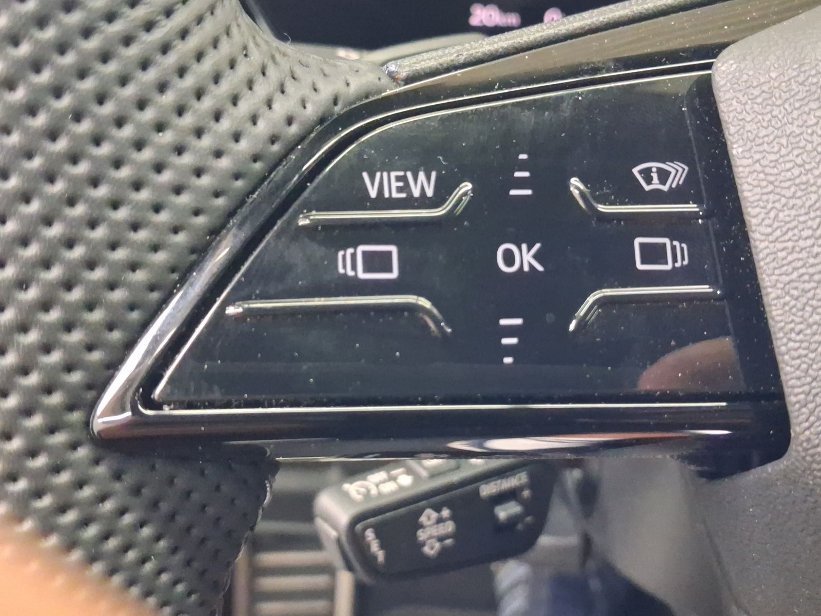 Audi A6 Avant eHybrid Q S LINE UPE93 AHK BF-DISPLAY M