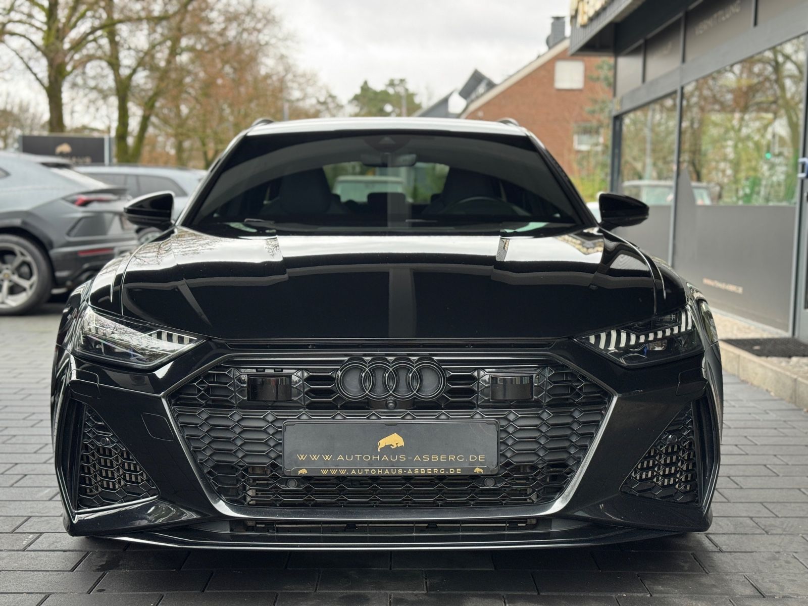 Audi RS6 Avant 4.0 TFSI quattro/PANO/HEADUP/B&O/BLACK