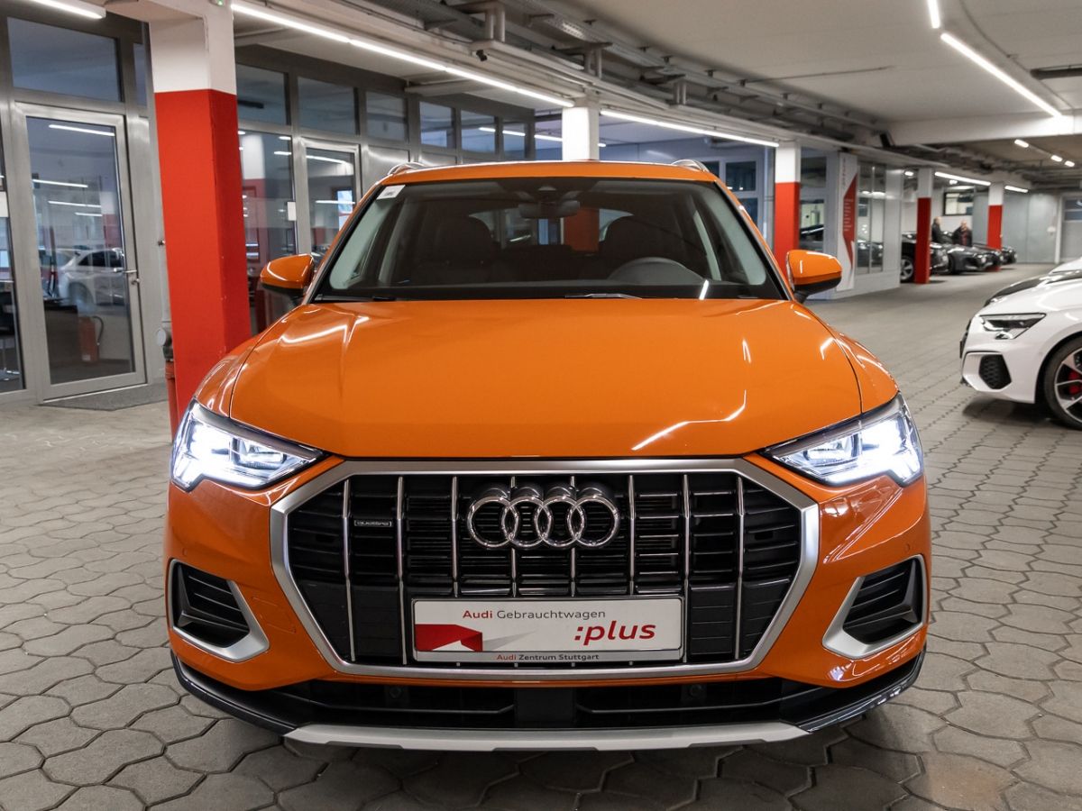 Audi Q3 40 TFSI quattro S tronic - Samsaru's Car Outlet
