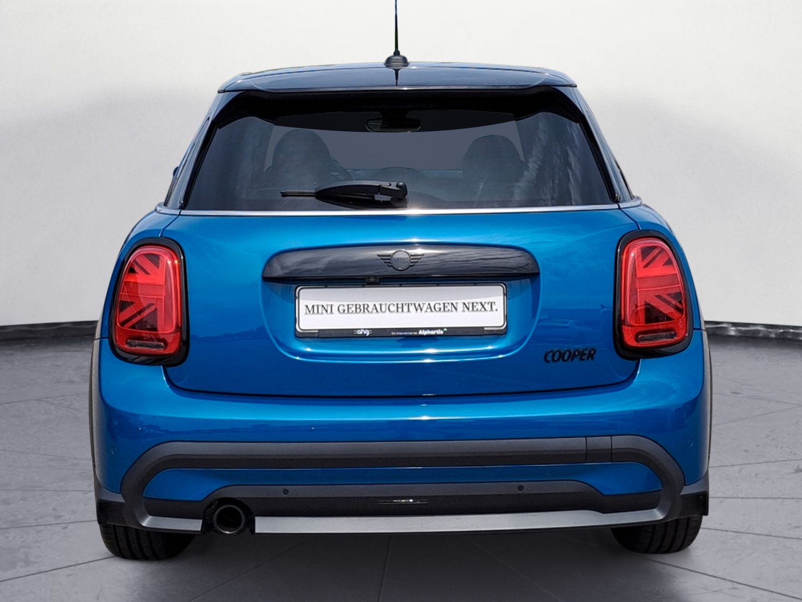 MINI Cooper Classic - Samsaru's Car Outlet