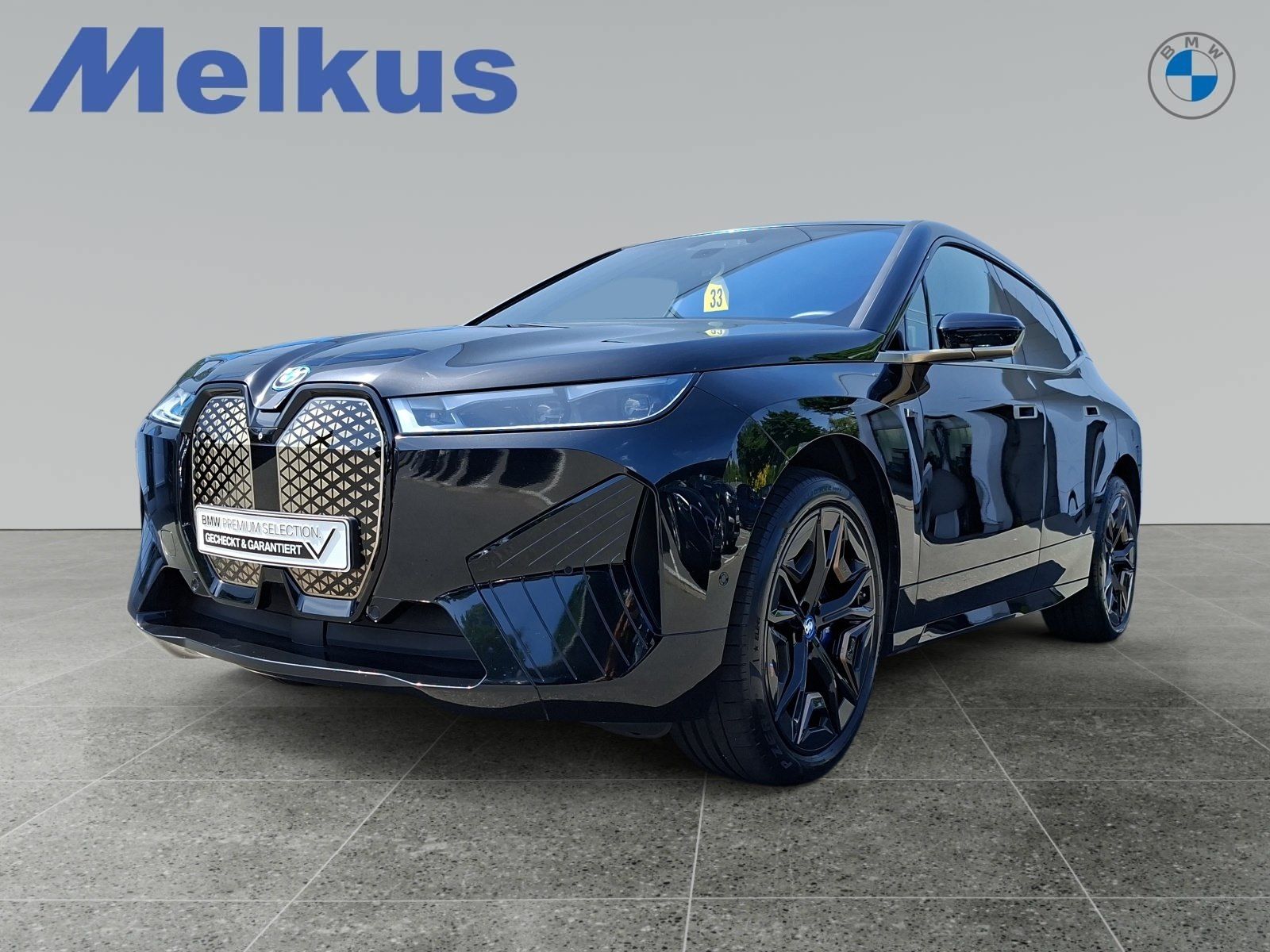 BMW iX M60 Bowers & Wilkins AHK Aktivlenkung Panoram