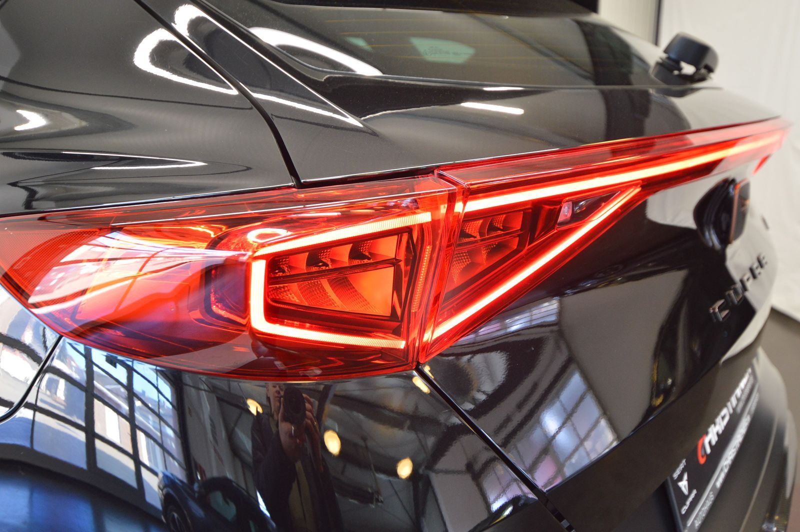 Cupra Formentor 2.0 TSI VZ5 4Drive - Samsaru's Car Outlet