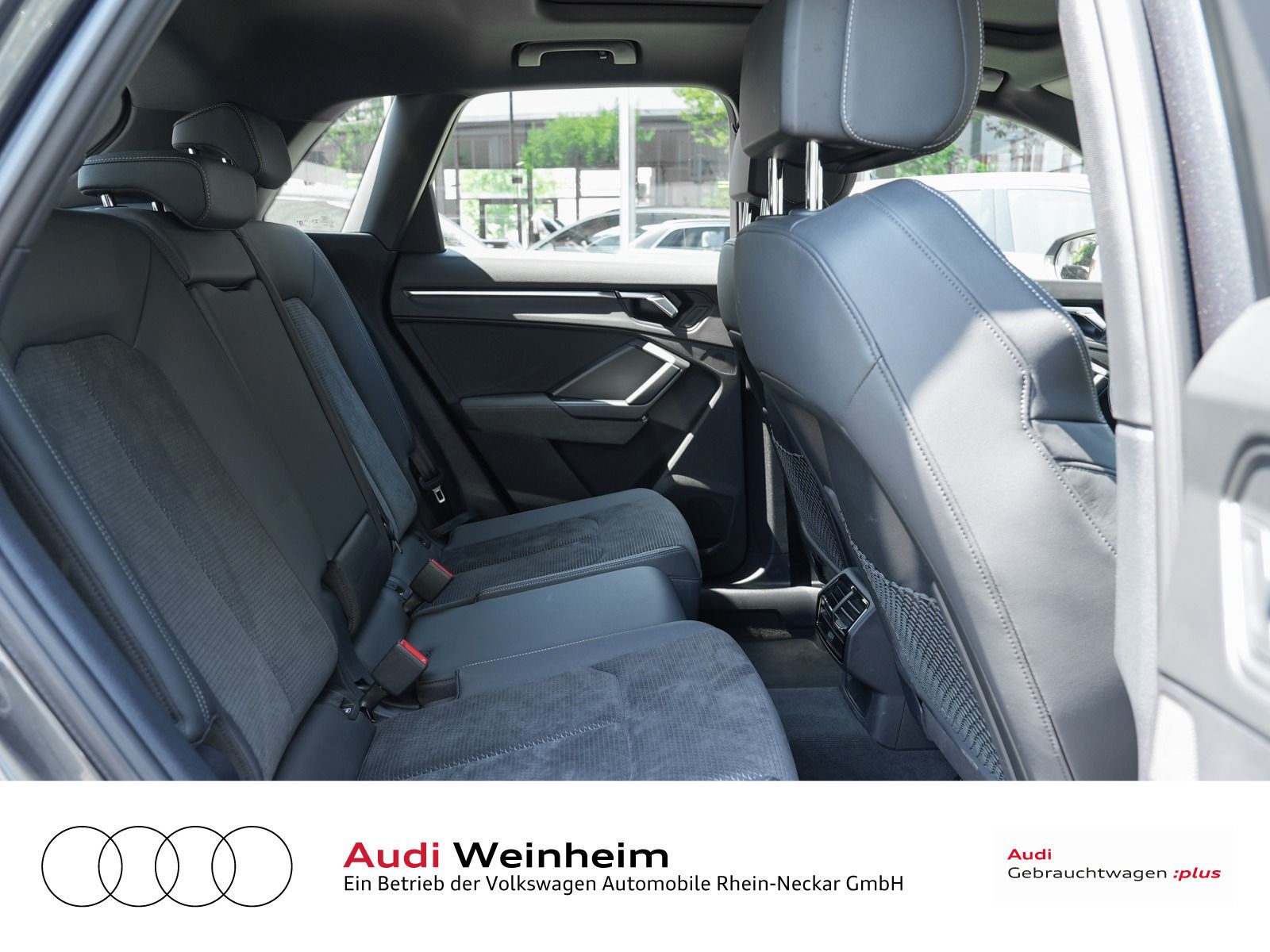 Audi Q3 40 TFSI quattro S line S tronic - Samsaru's Car Outlet