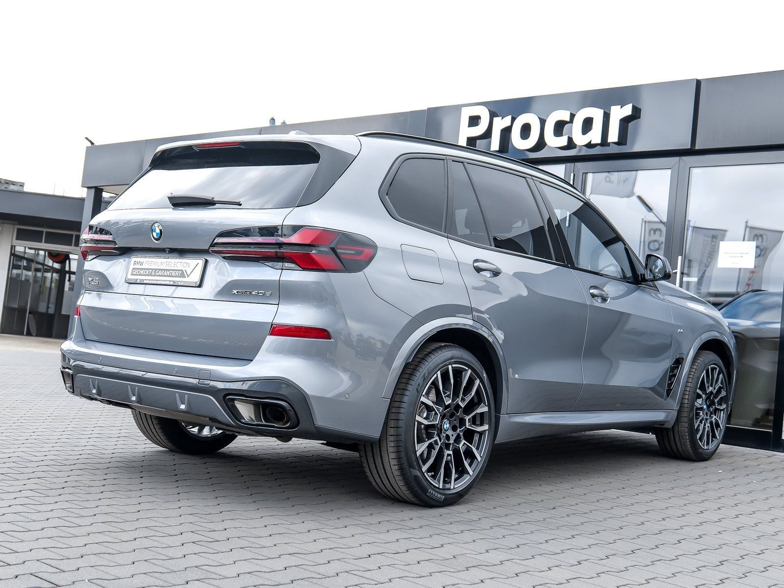 BMW X5 xDrive40d M Sport PRO HUD PANO ACC AHK 360°KA