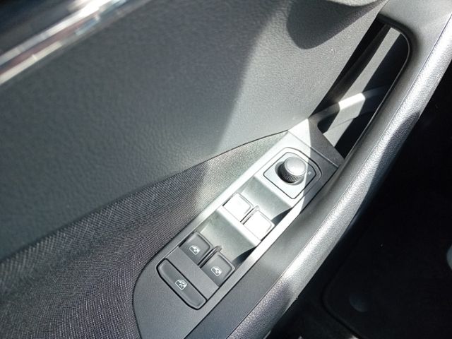 Skoda Kamiq 1.0 TSI Style - Samsaru's Car Outlet