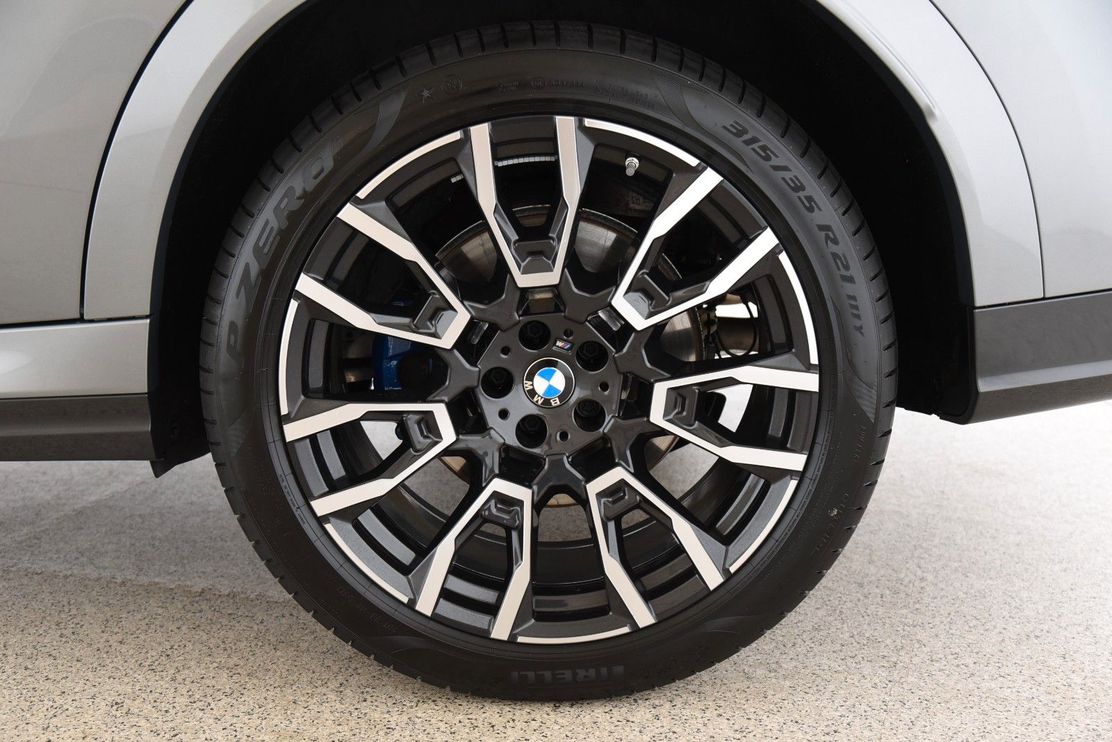 BMW X6 xDrive30d M Sport Pro ACC LED Gestik HUD Pano