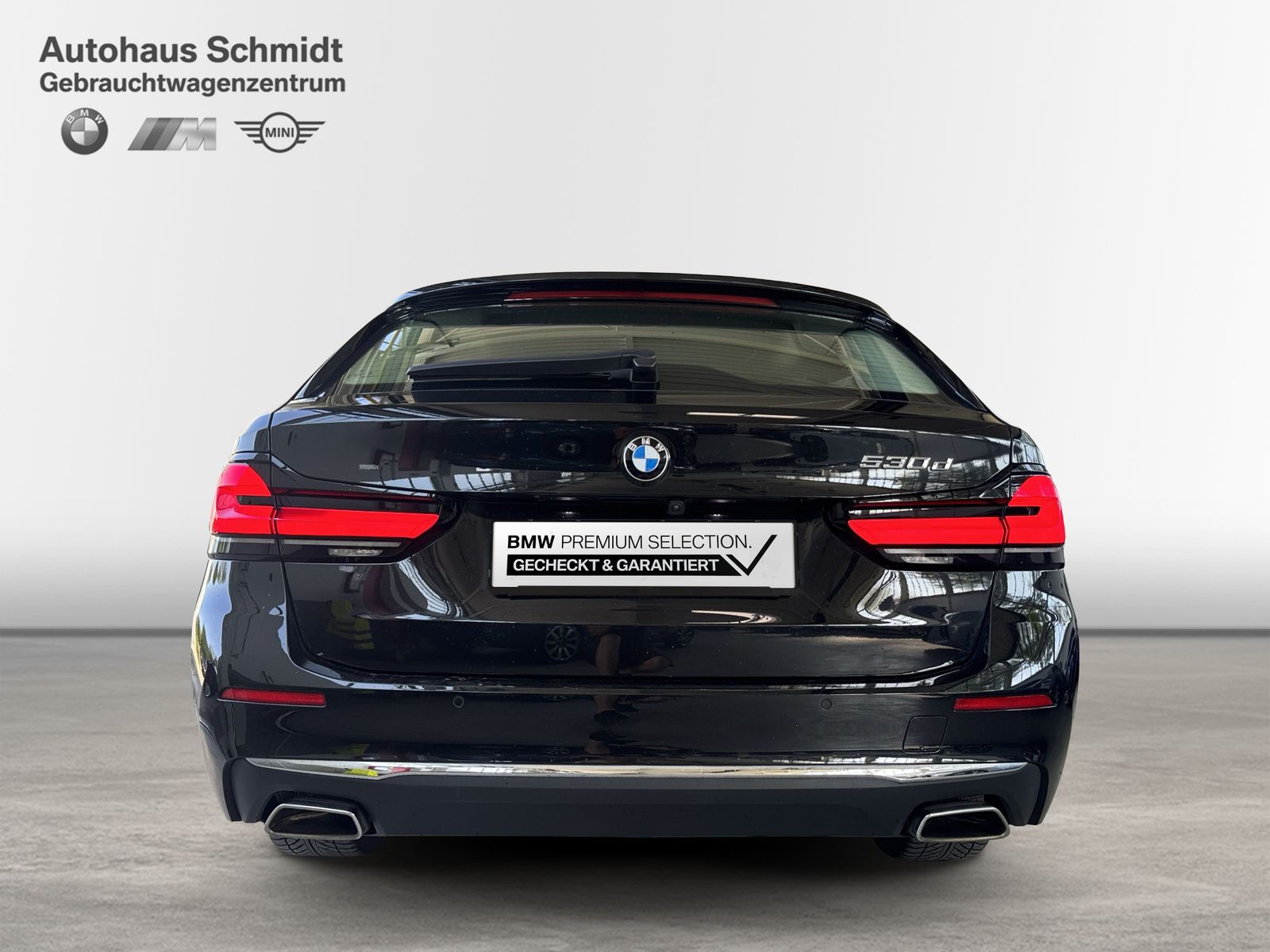 BMW 530d Touring*Luxury Line*LC Prof.*HUD*HiFi*Pano*