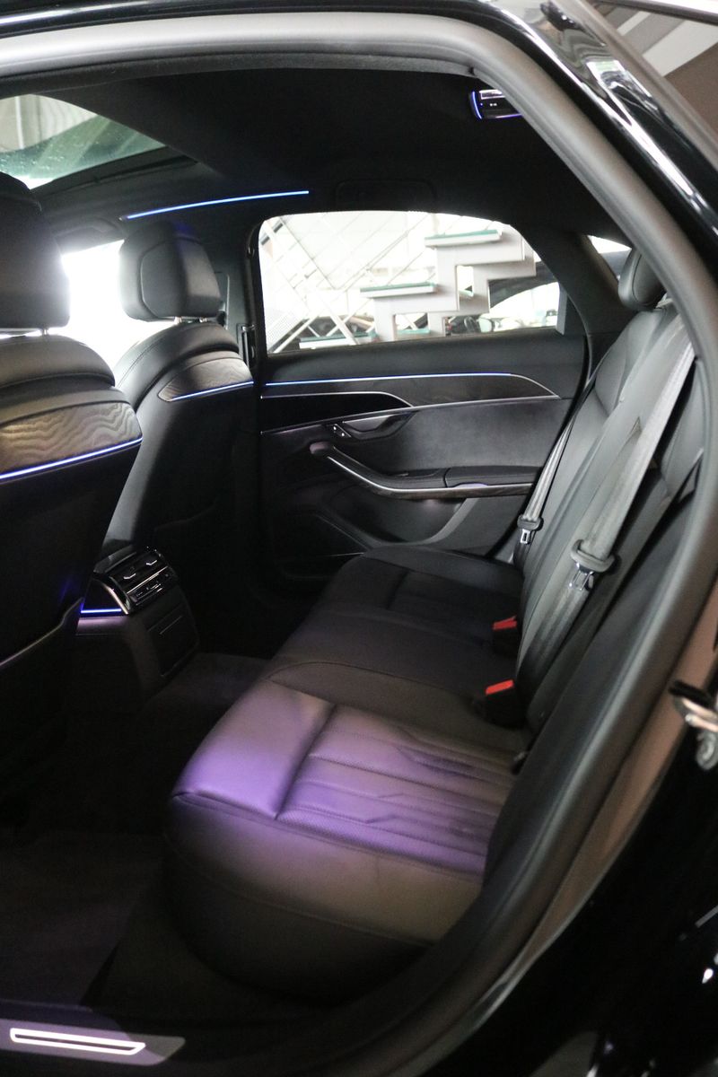Audi A8 55 TFSI quattro - Samsaru's Car Outlet