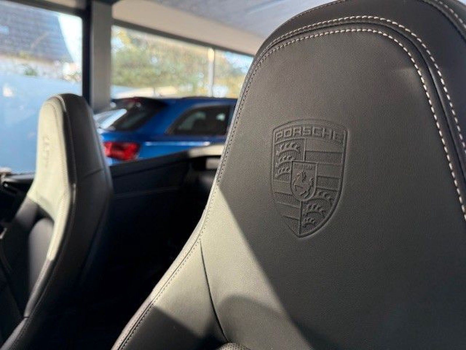 Porsche 992 Carrera S Cabrio - Samsaru's Car Outlet