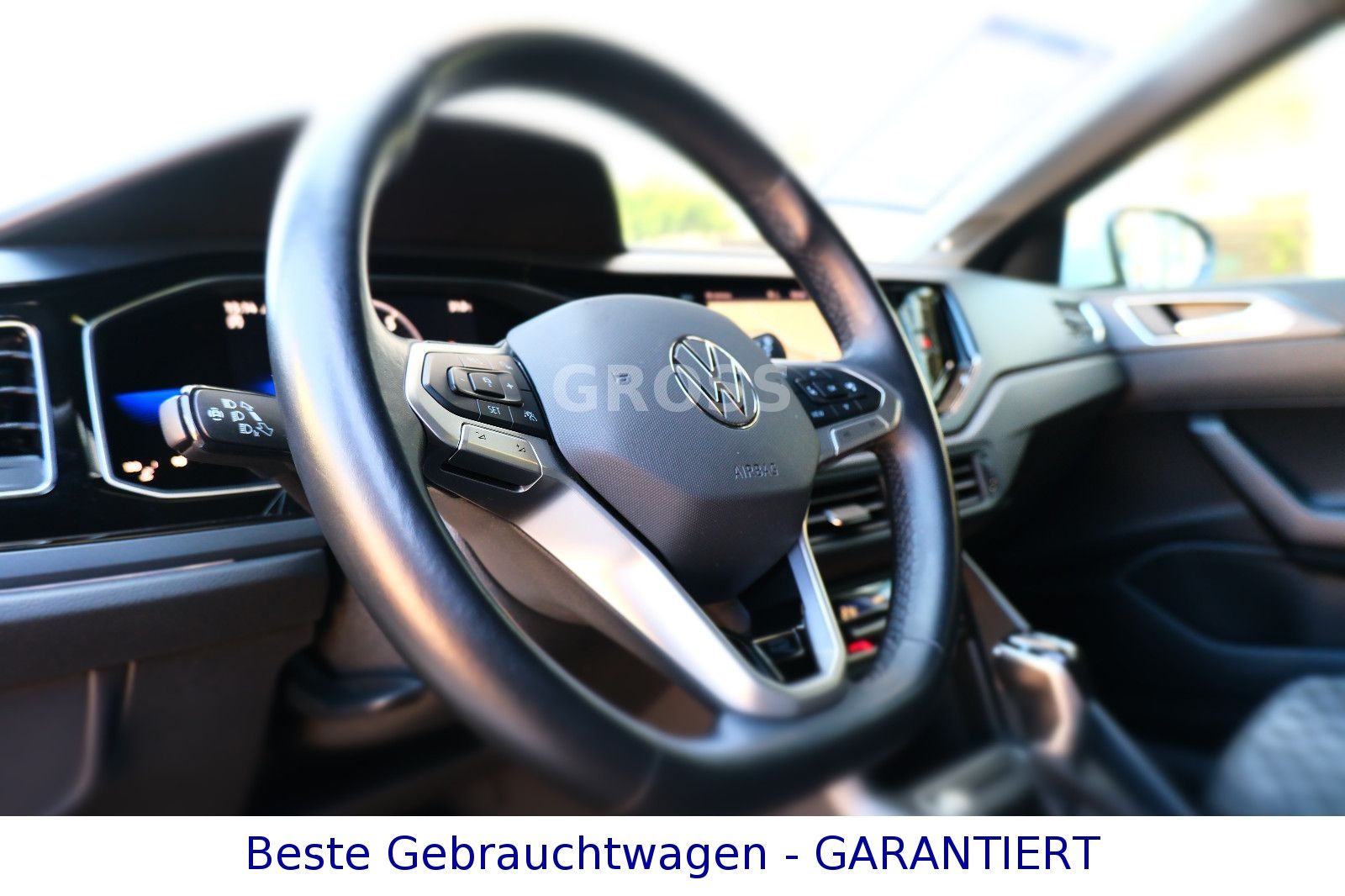 Volkswagen Taigo 1.5 TSI R-Line - Samsaru's Car Outlet