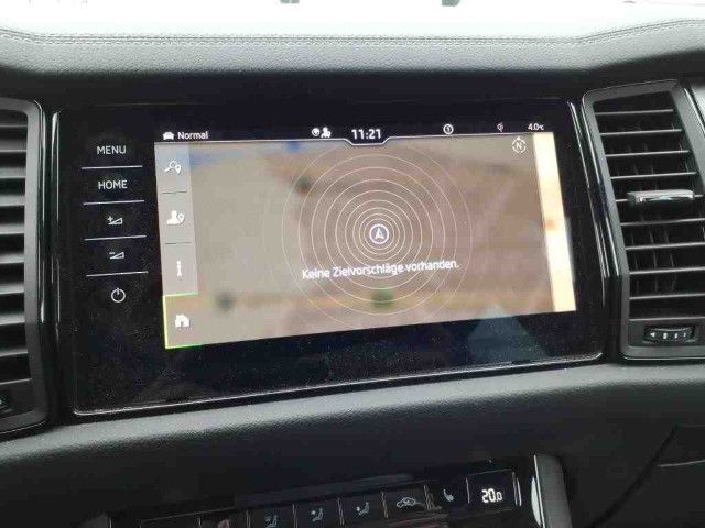Skoda Kodiaq 2.0 TDI DSG Sportline 4x4 AHK Pano PDC RF