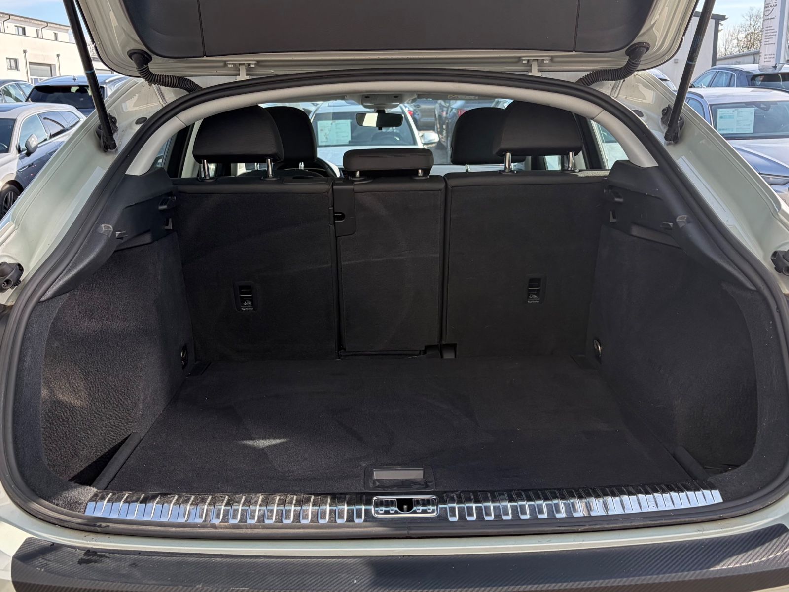 Audi Q3 SB 35 TDI quattro S line ACC DAB Optik ViCo