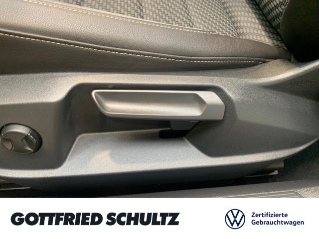 Volkswagen T-Roc R-LINE TSI DSG - Samsaru's Car Outlet