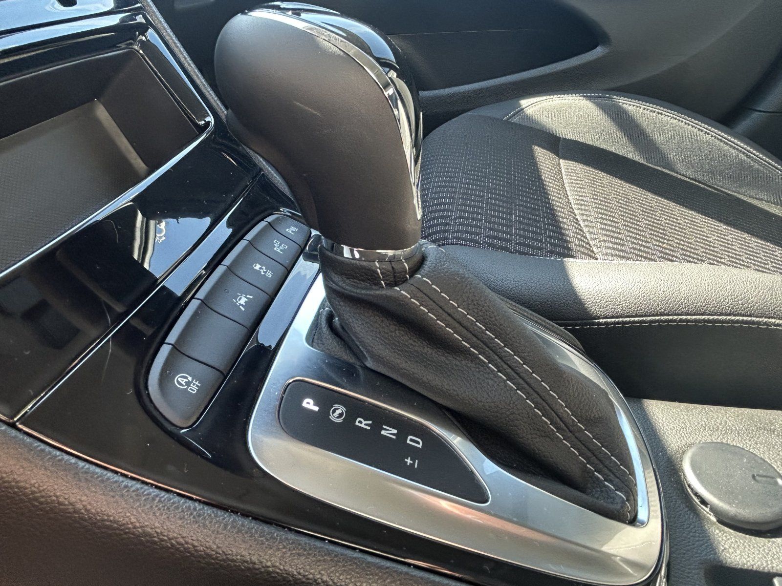 Opel Astra K 1.5 D Design&Tech - Samsaru's Car Outlet