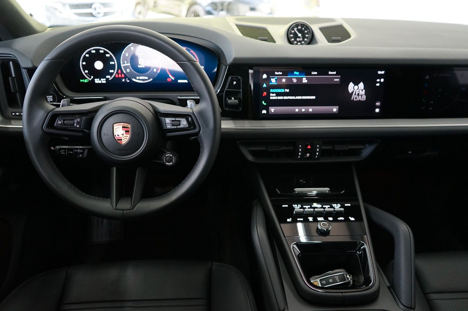 Porsche Cayenne Coupe 2025/LUFT/P-DISPLAY/ACC/360CAM/22z