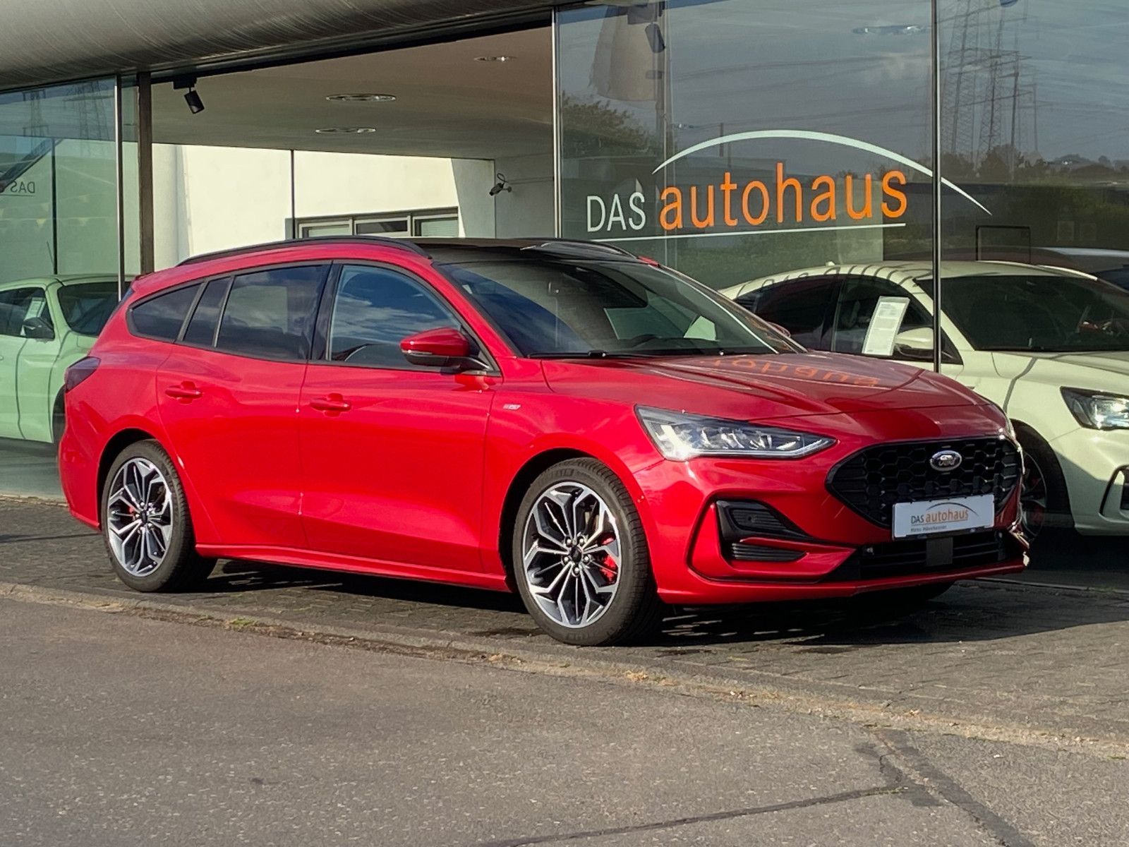 Ford Focus Turnier 1.5 EcoBlue ST-Line X NAVI+RFK*AHK