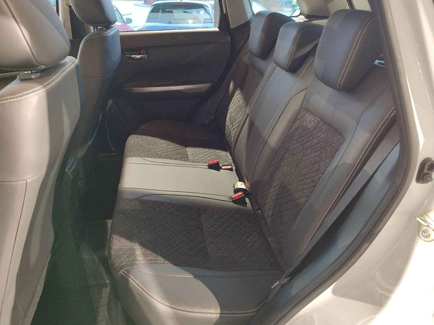 Suzuki Vitara Comfort+ Allgrip 4x4 MHEV - Samsaru's Car Outlet