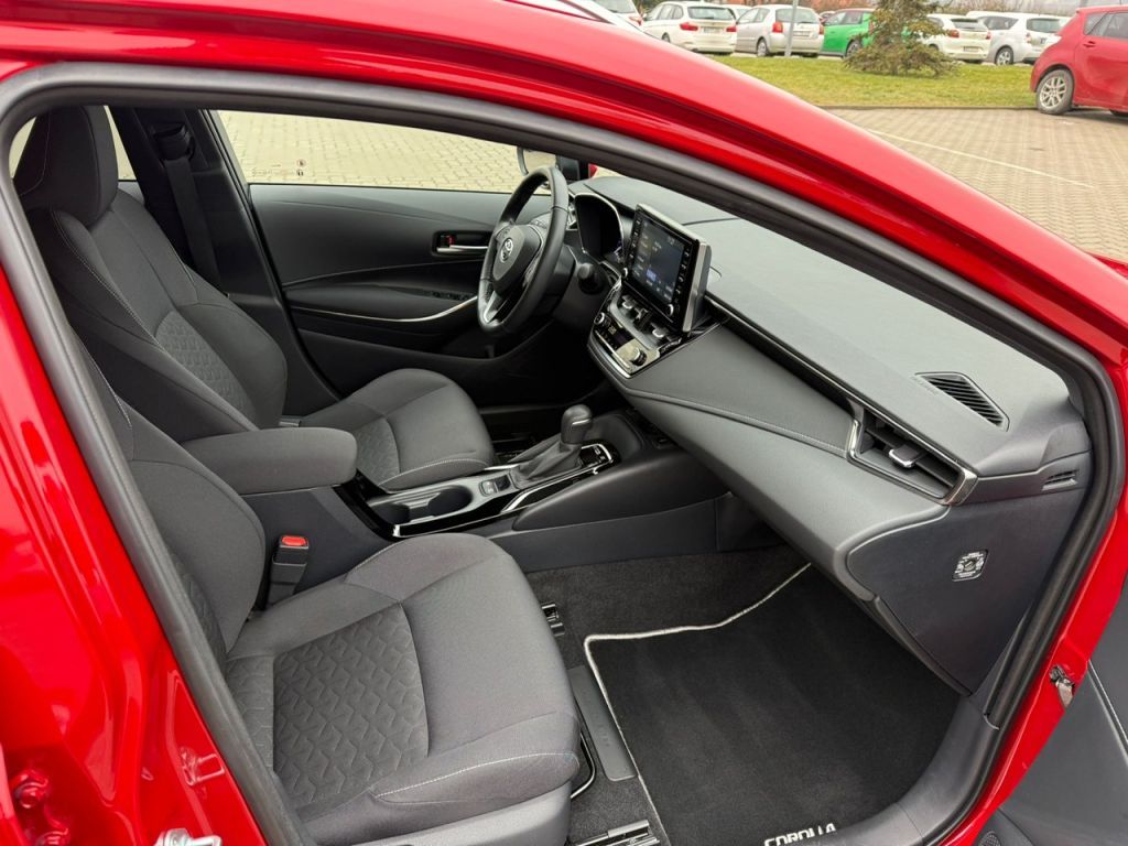 Toyota Corolla 1.8 Hybrid Touring Sports - Samsaru's Car Outlet