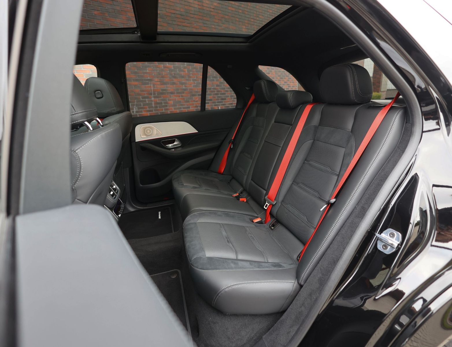 Mercedes-Benz GLE 53 AMG Hybrid | Pano - AHK - Burmester