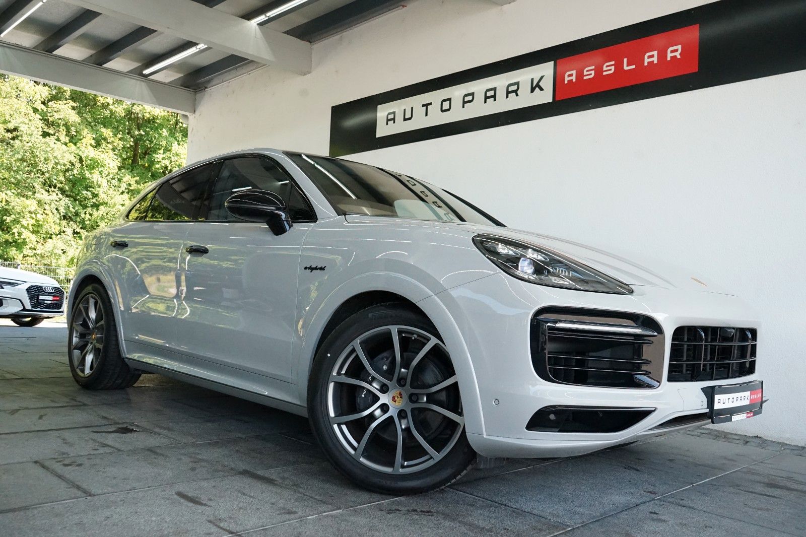 Porsche Cayenne Coupe E-Hybrid MY2021/NEW/KREIDE/1800km