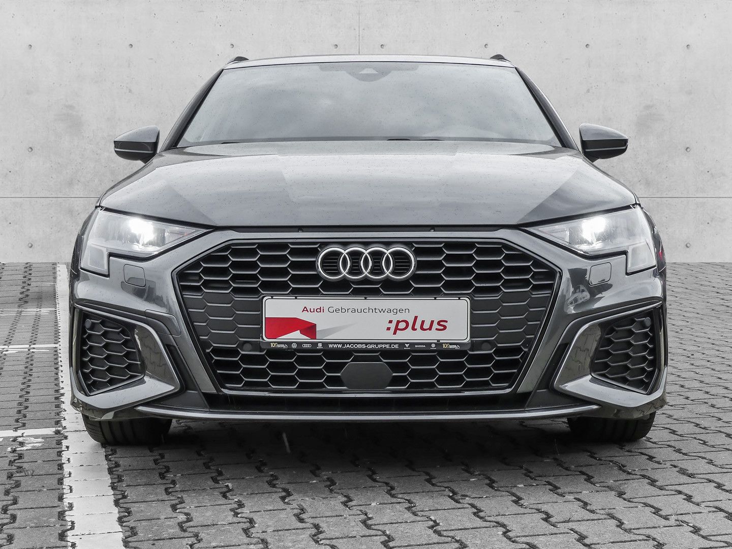 Audi A3 Sportback 30 TFSI S line - Samsaru's Car Outlet