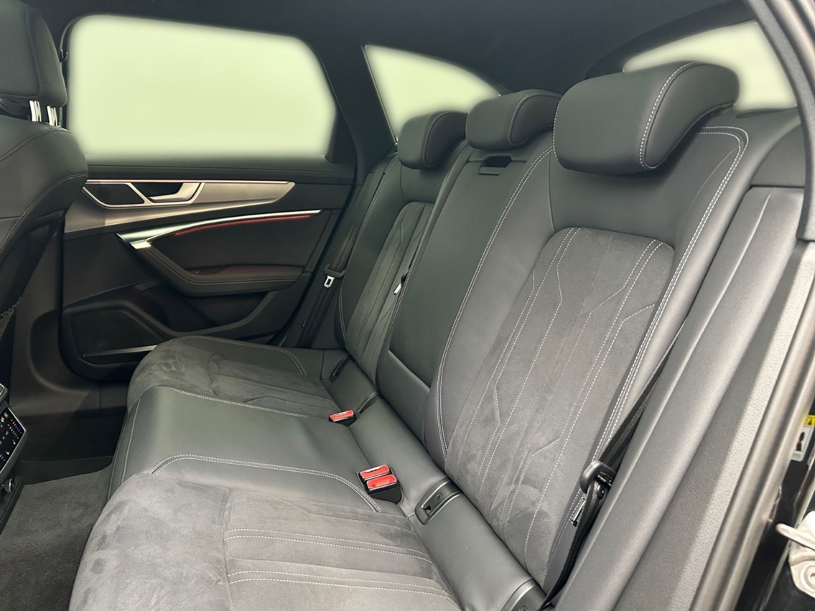 Audi A6 allroad 55 TFSI qu - Samsaru's Car Outlet