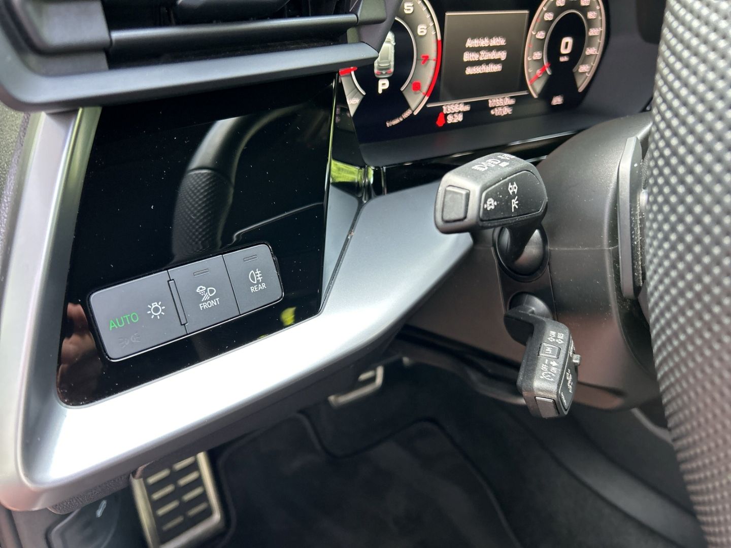 Audi A3 Sportback 35 TFSI S-tronic S-LINE - Samsaru's Car Outlet