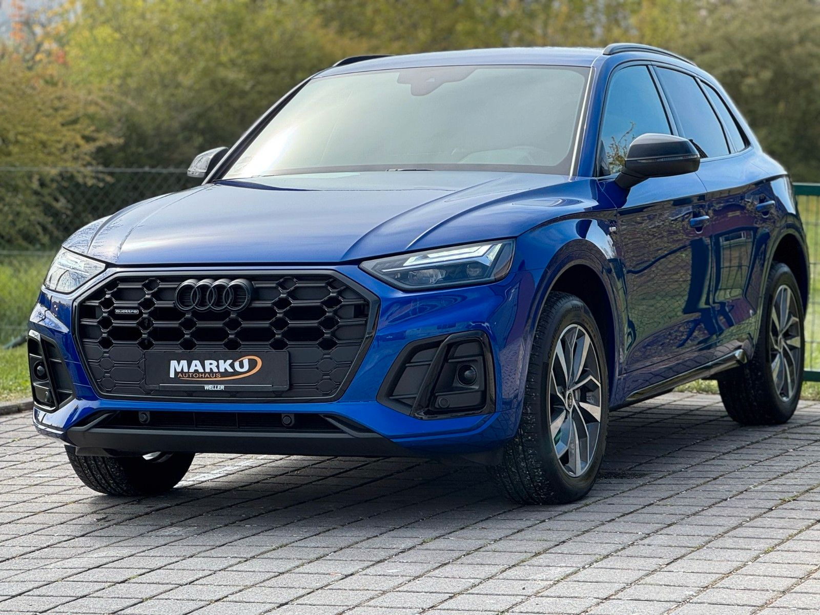 Audi Q5 40 TDI quattro S-line - Samsaru's Car Outlet
