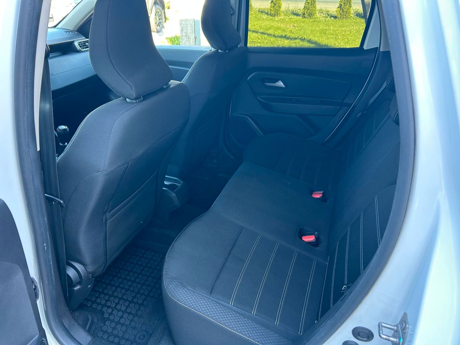 Dacia Duster 4x4 Expression 4WD - Samsaru's Car Outlet