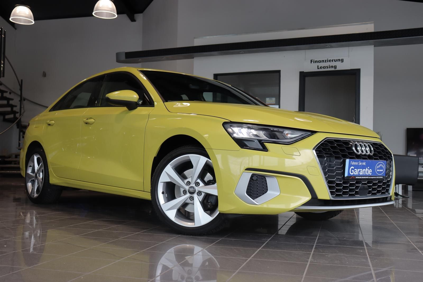 Audi A3 Lim. 1.0 TFSI S tronic advanced S-LINE