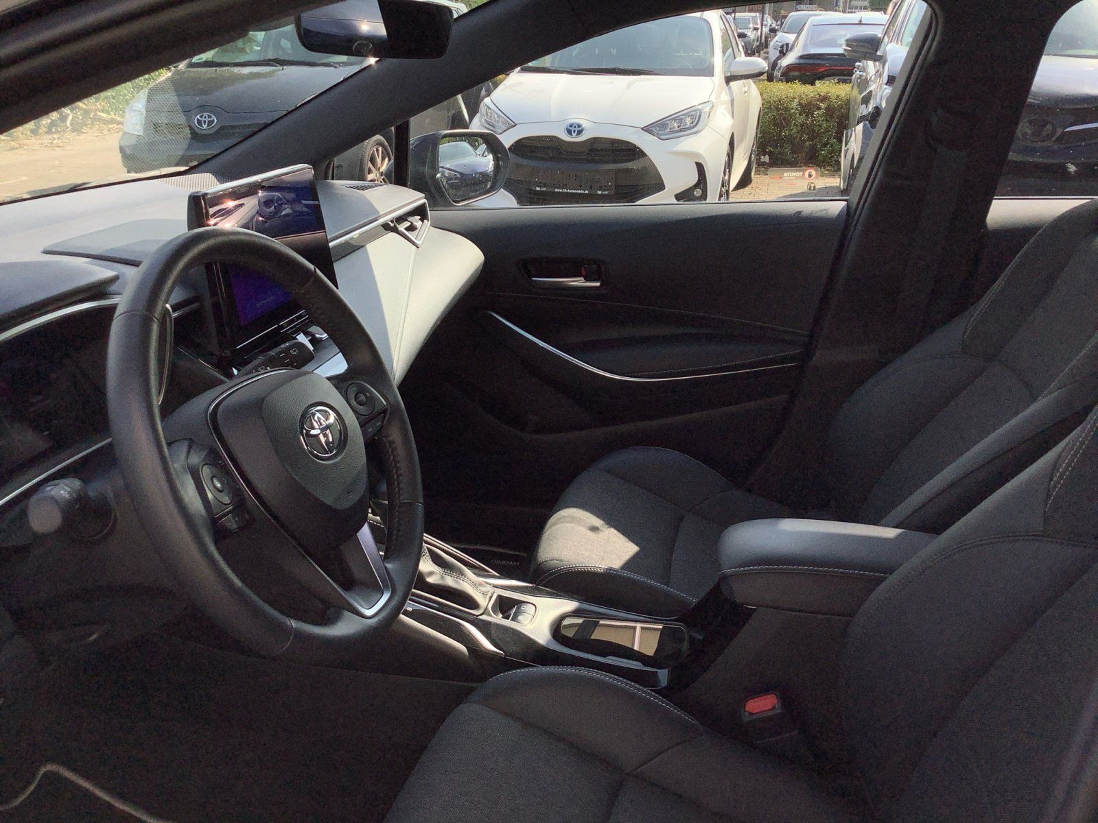 Toyota Corolla 1.8 l Hybrid TS TeamD Technik WKR