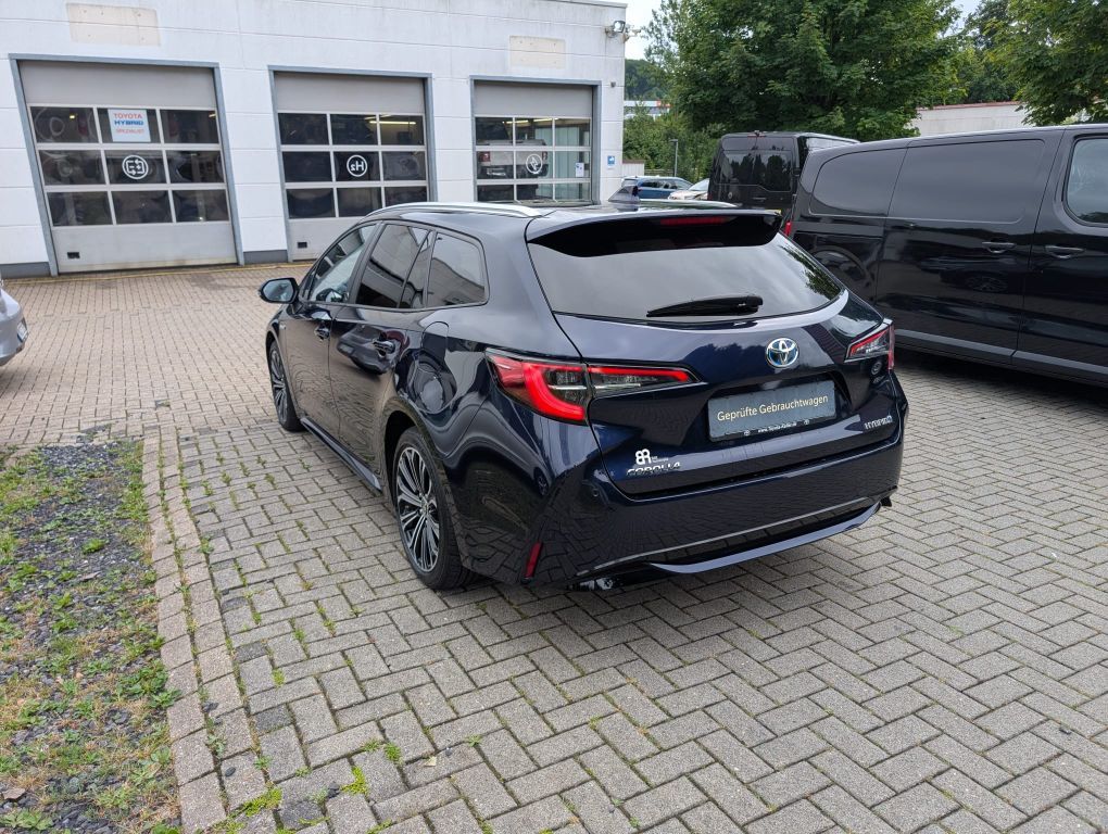 Toyota Corolla 2.0 Hybrid TS - Samsaru's Car Outlet
