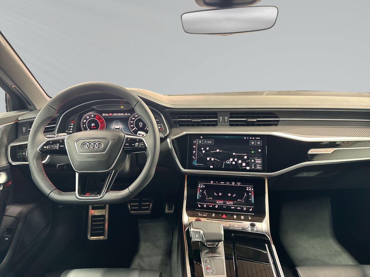 Audi RS6 Avant qu tiptro 360°+AHK+Keramik+Pano+Sthz