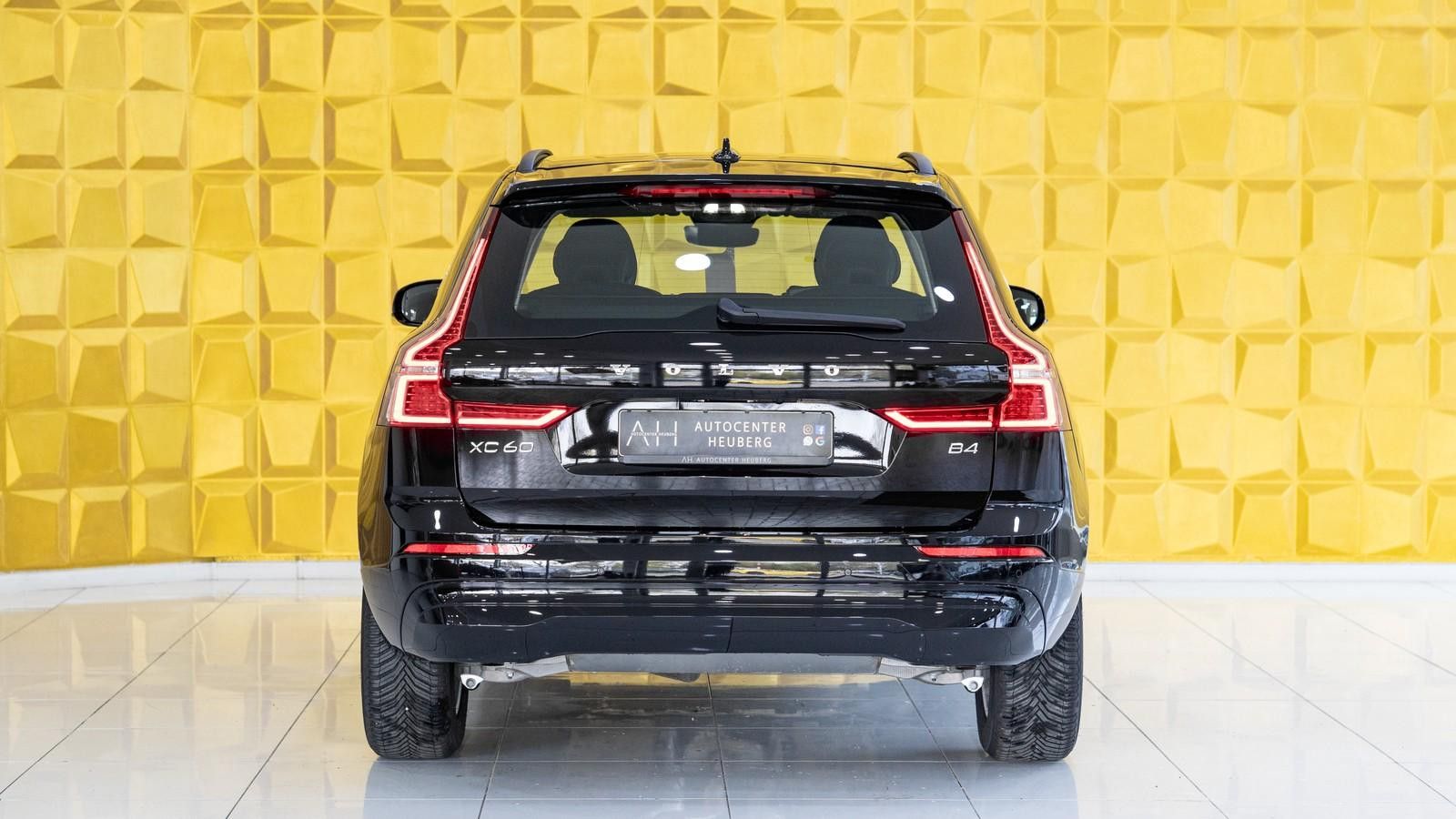 Volvo XC 60 - Samsaru's Car Outlet