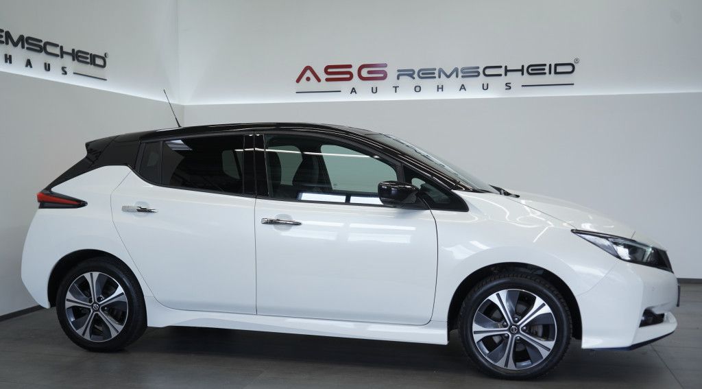 Nissan Leaf 40 kWh - Samsaru's Car Outlet